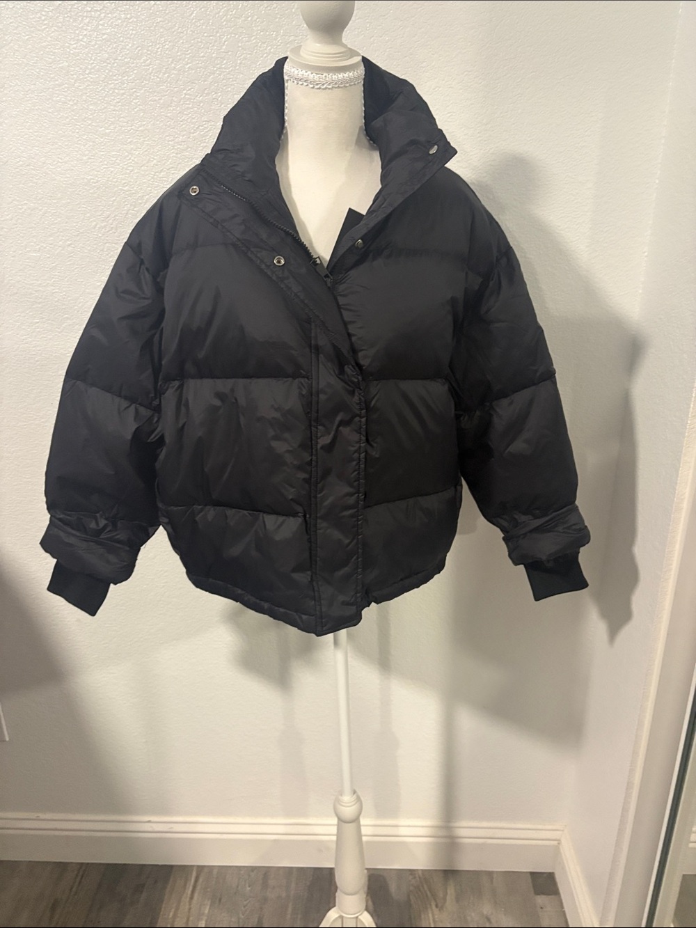 Women's Black Puffer Jacket - Cozy Insulated Short Coat